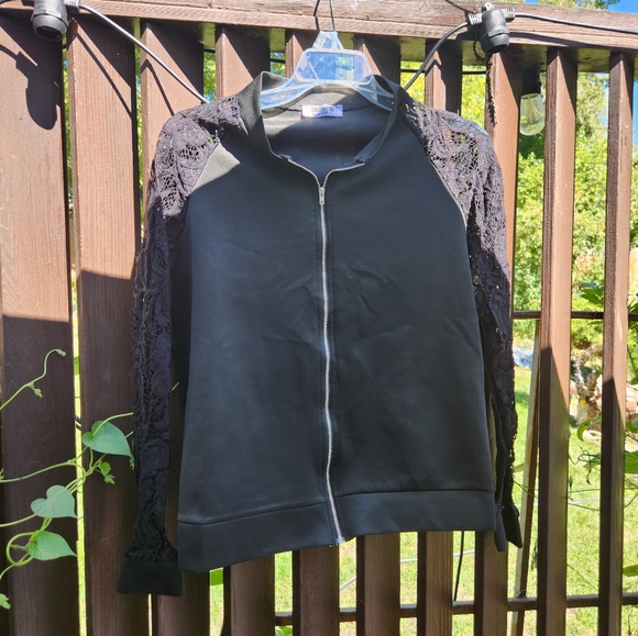 OverMal size large zip up jacket - Picture 2 of 7